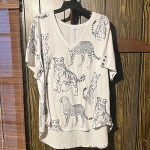 Jane and Delancey White Animal Print Blouse